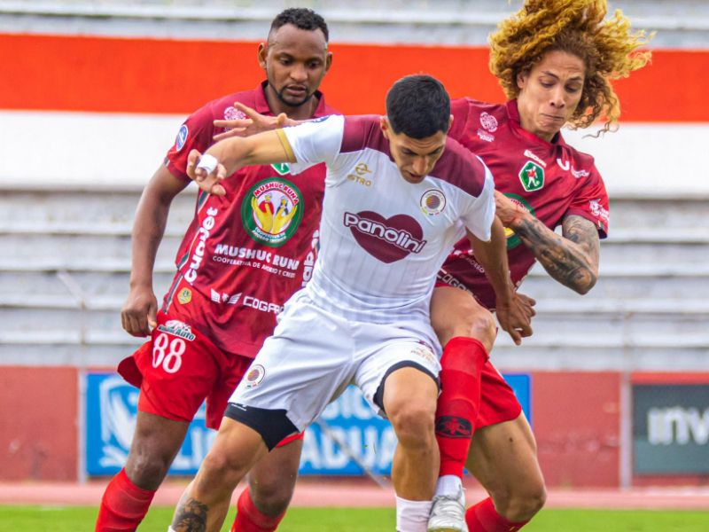 Empate 1-1 entre Vinotinto FC y Mushuc Runa en duelo por la permanencia