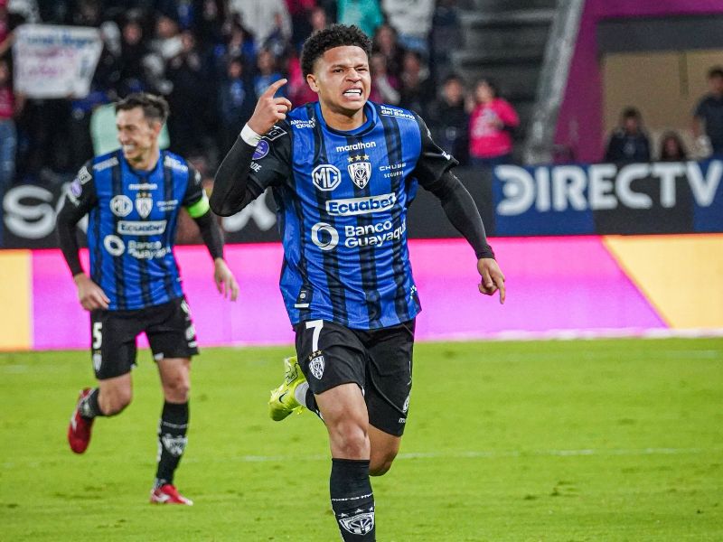 Independiente del Valle vence por la mínima a El Nacional y sigue firme en la cima