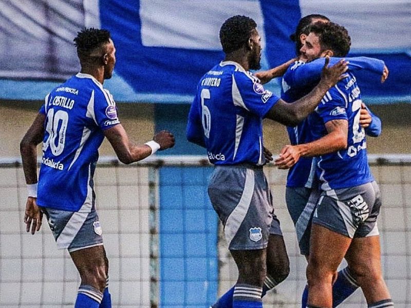Emelec vence 2-1 a Libertad con gol agónico de Fernando León en la Fecha 23