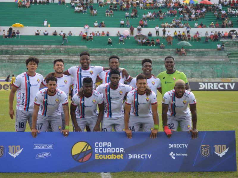 Copa Ecuador 2025 inicia los octavos de final destaca el partido El Nacional vs 9 de Octubre en Teleamazonas por señal abierta