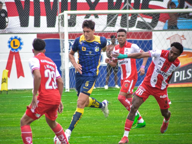 Técnico Universitario sorprende a Delfín y gana 1-0 en el Jocay por la LigaPro