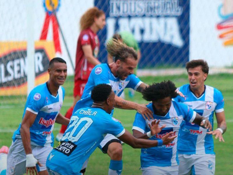 ¡Respiro Profundo! Manta FC Golea 3-0 a Mushuc Runa y Vuelve a Creer en la Permanencia