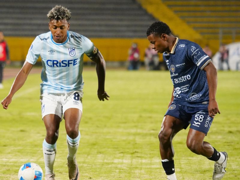 Universidad Católica goleó 4-1 a Cuenca Juniors y toma ventaja en la semifinal de la Copa Ecuador