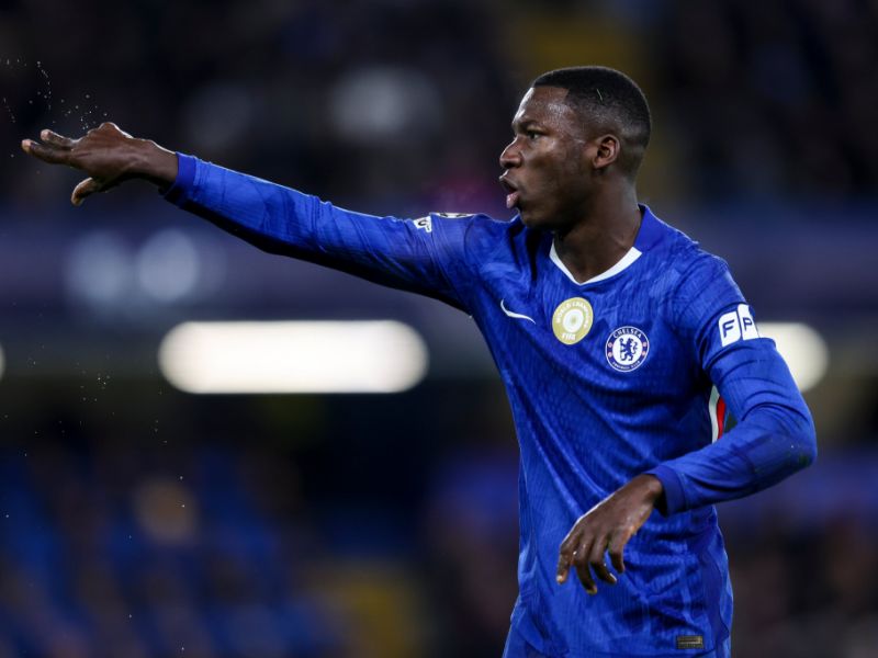 Moisés Caicedo Lidera la Victoria y Exhibición del Chelsea (3-0) ante Barcelona por Champions