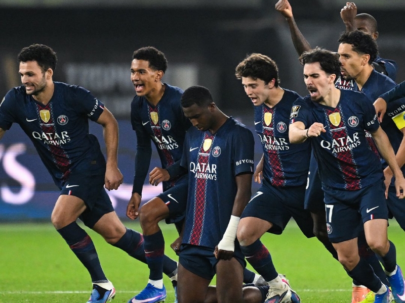 Willian Pacho suma un nuevo título con PSG en la Supercopa