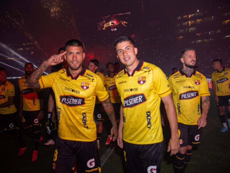 Noche Amarilla 2026: Barcelona SC presentó su plantilla, pero cayó ante Guayaquil City en el Banco Pichincha