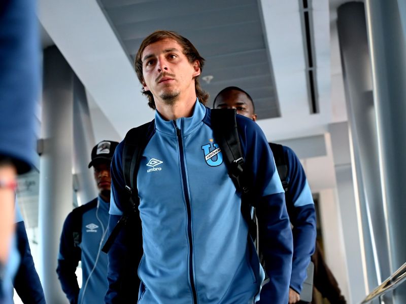 Universidad Católica lista para su debut en la Copa Libertadores ante Juventud en Montevideo