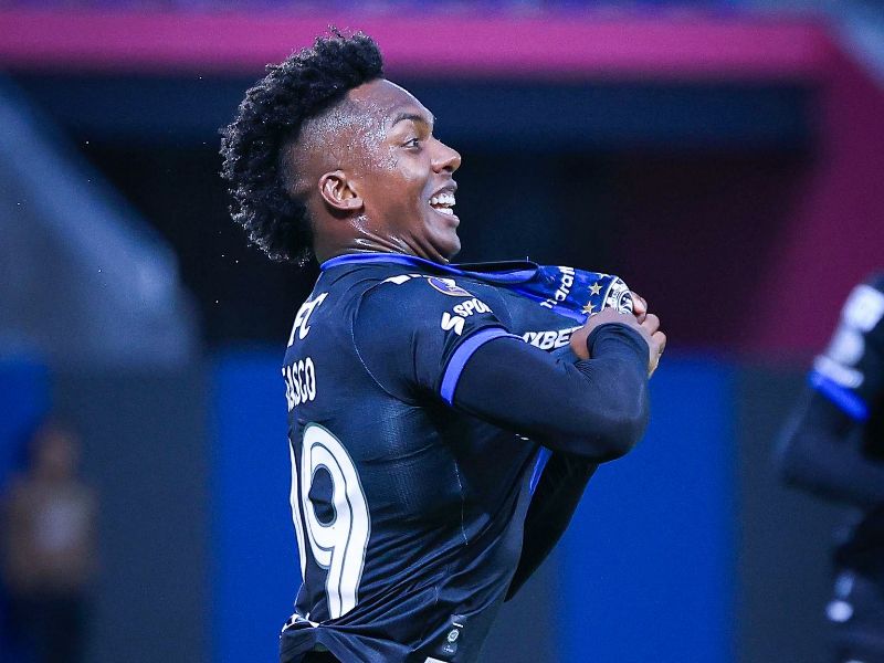 IDV debutó con triunfo en casa 2-0 ante Guayaquil City