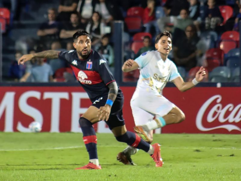 Macará hace historia en Argentina y derrota 1-0 a Tigre por la Sudamericana