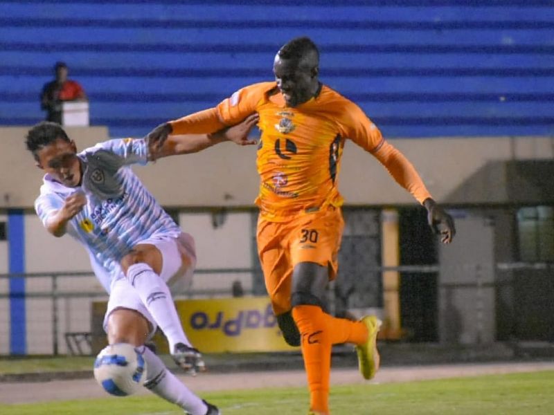 Libertad y Católica empatan en el inicio de la Fecha 12 de la LigaPro