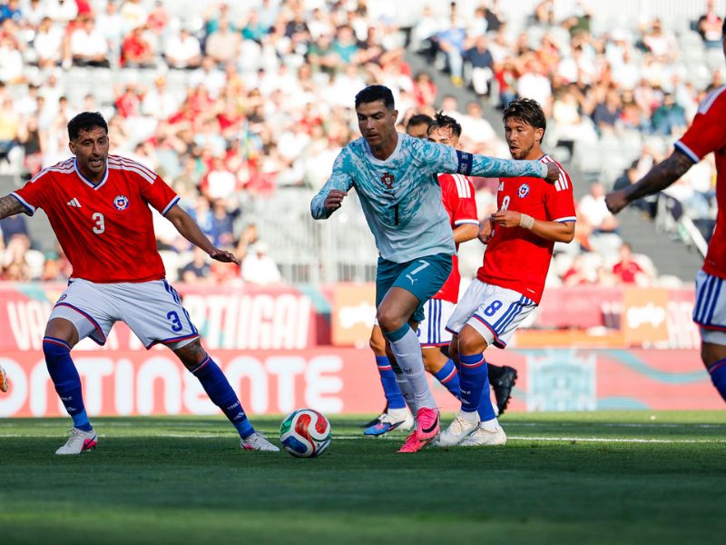 Cristiano Ronaldo rompiendo el tablero no solo en la cancha y compra plataforma de streaming para transmitir el Mundial 2026 GRATIS