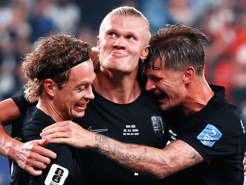 Noruega se apoya en Haaland para asegurar su lugar en la siguiente ronda tras vencer 3-2 a Senegal