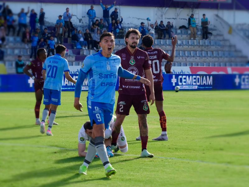 Macará remonta con autoridad ante Mushuc Runa y escala en la tabla