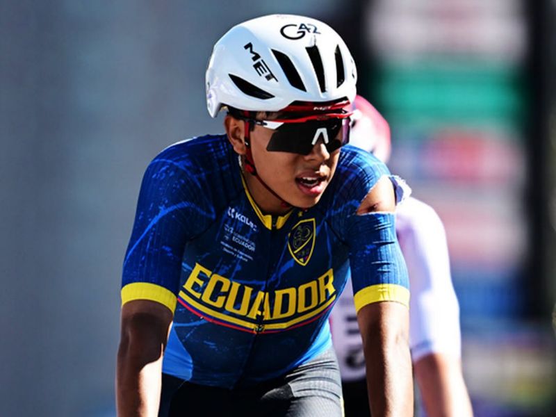 El ecuatoriano Mateo Ramírez da el salto al WorldTour con el Movistar Team hasta 2029
