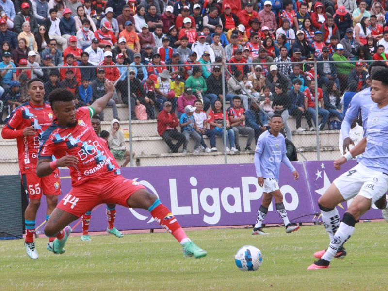 El Nacional logra remontada a Independente del Valle en el cierre de la segunda etapa de la Liga Pro