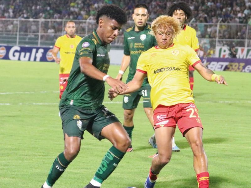 Aucas vence a Orense en el último minuto y garantiza su lugar en la Copa Libertadores