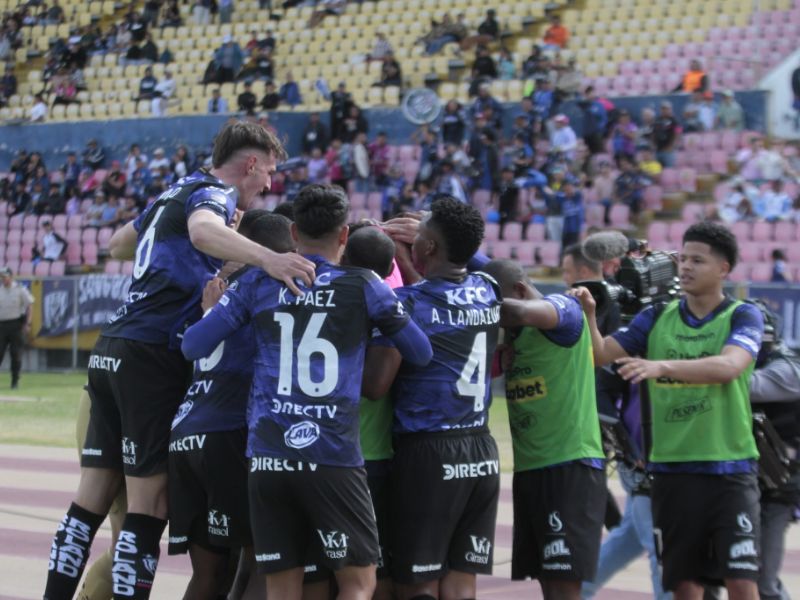 Independiente del Valle consigue sus primeros 3 puntos tras remontar a Cumbayá