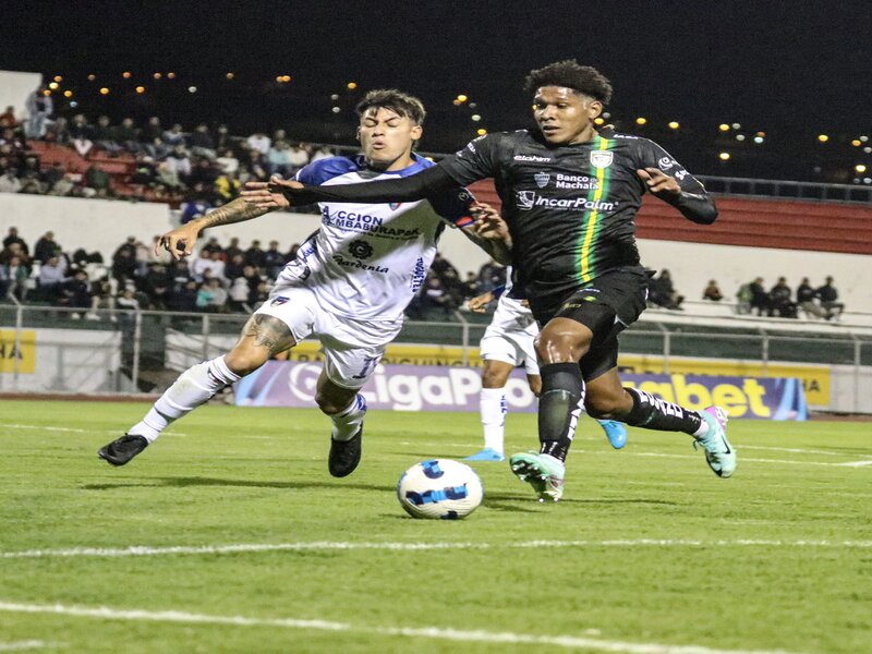 Con gol de cabeza de Parrales, Orense vence a Imbabura y supera su marca de victorias de la primera etapa