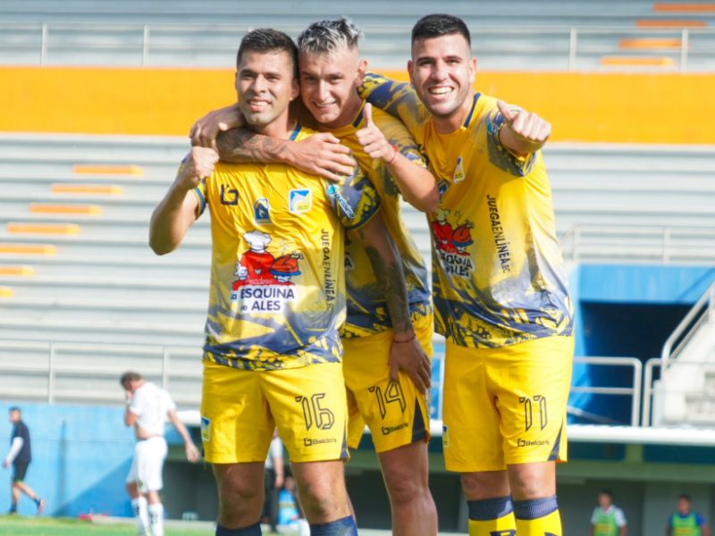 Delfín gana un partido crucial ante Mushuc Runa con un contundente 4-2