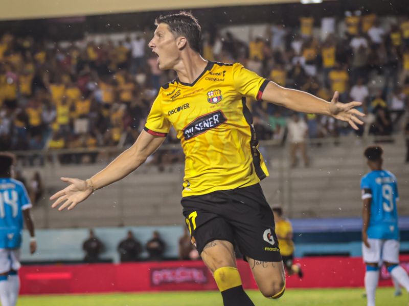 Con doblete de Rivero, Barcelona SC suma sus primeros tres puntos en la LigaPro ante Manta