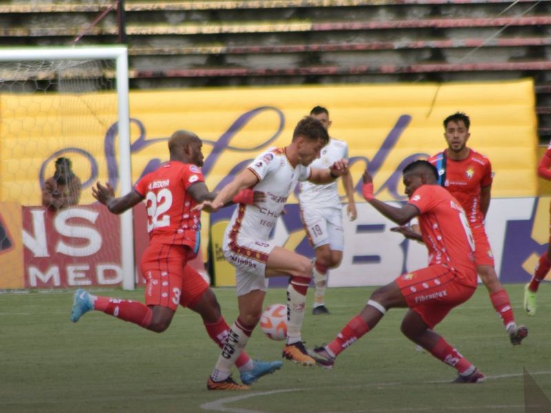 Deportivo Cuenca suma tres puntos con victoria 1-0 ante El Nacional