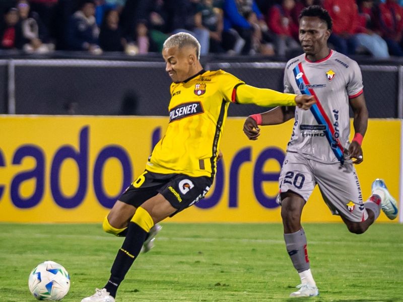 Barcelona se impone en Quito ante El Nacional en la Copa Libertadores y buscará cerrar la clasificación en casa