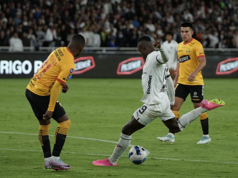 Barcelona gana en Casa Blanca después de 26 años